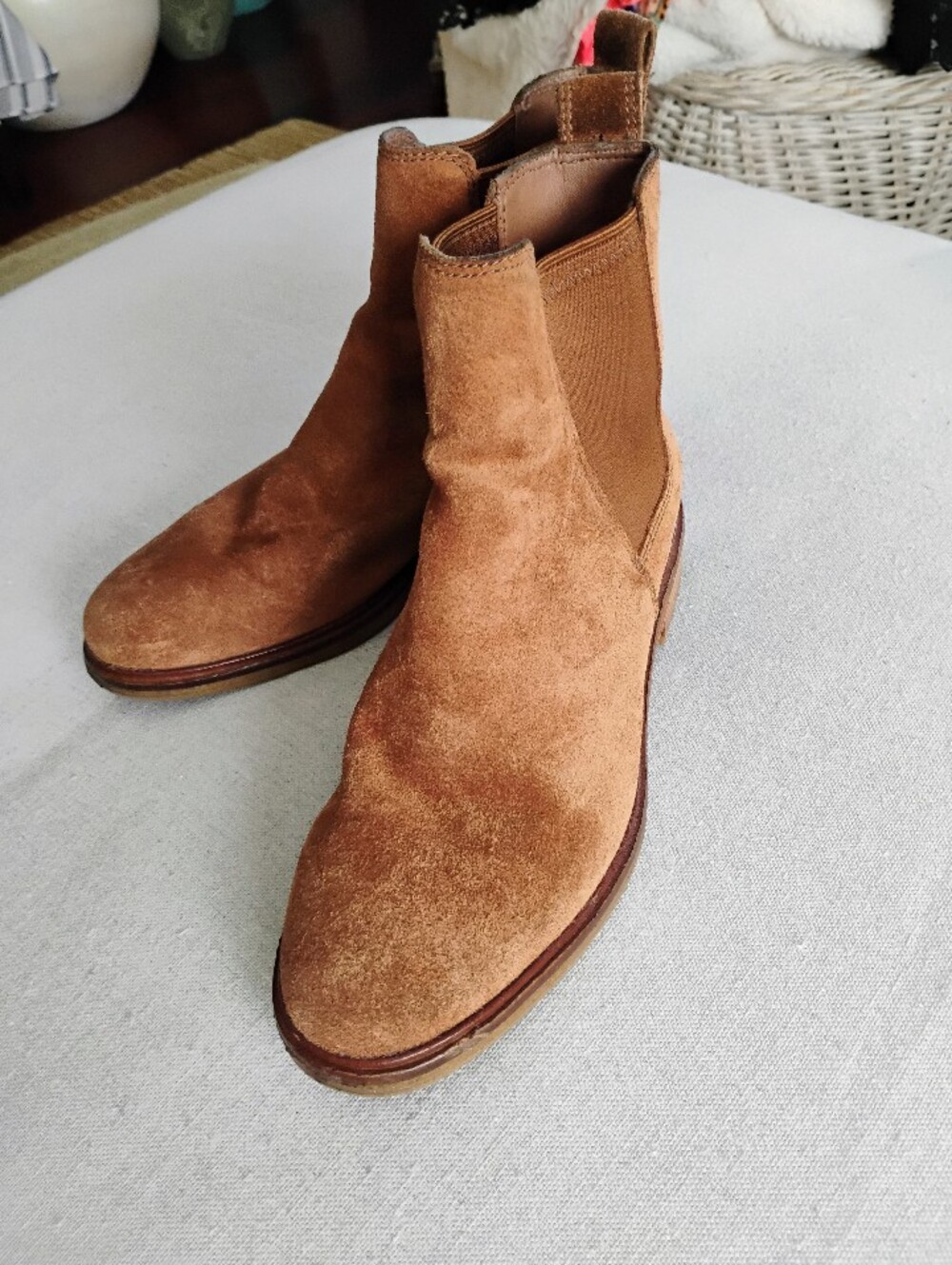 NEW ..Clarks Women's  Suede Chelsea Ankle Boots